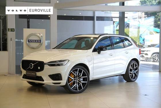 VOLVO XC60 2.0 T8 HYBRID POLESTAR ENGINEERED AWD GEARTRONIC VOLVO XC60 2.0 T8 HYBRID POLESTAR ENGINEERED AWD GEARTRONIC